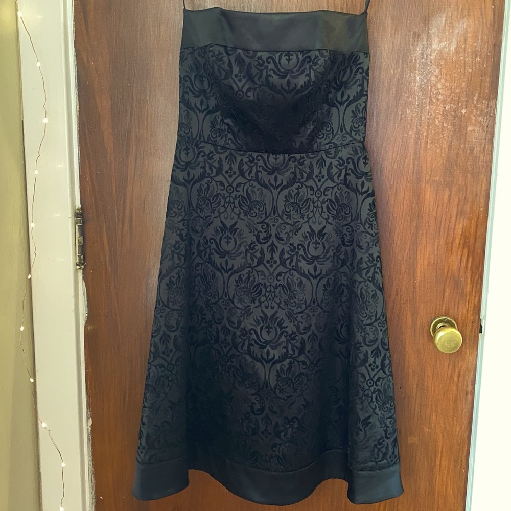 WHBM velvet jacquard strapless dress 4